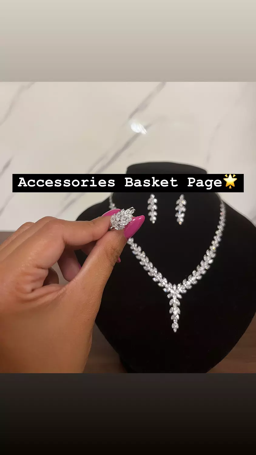V shape zircon set 3