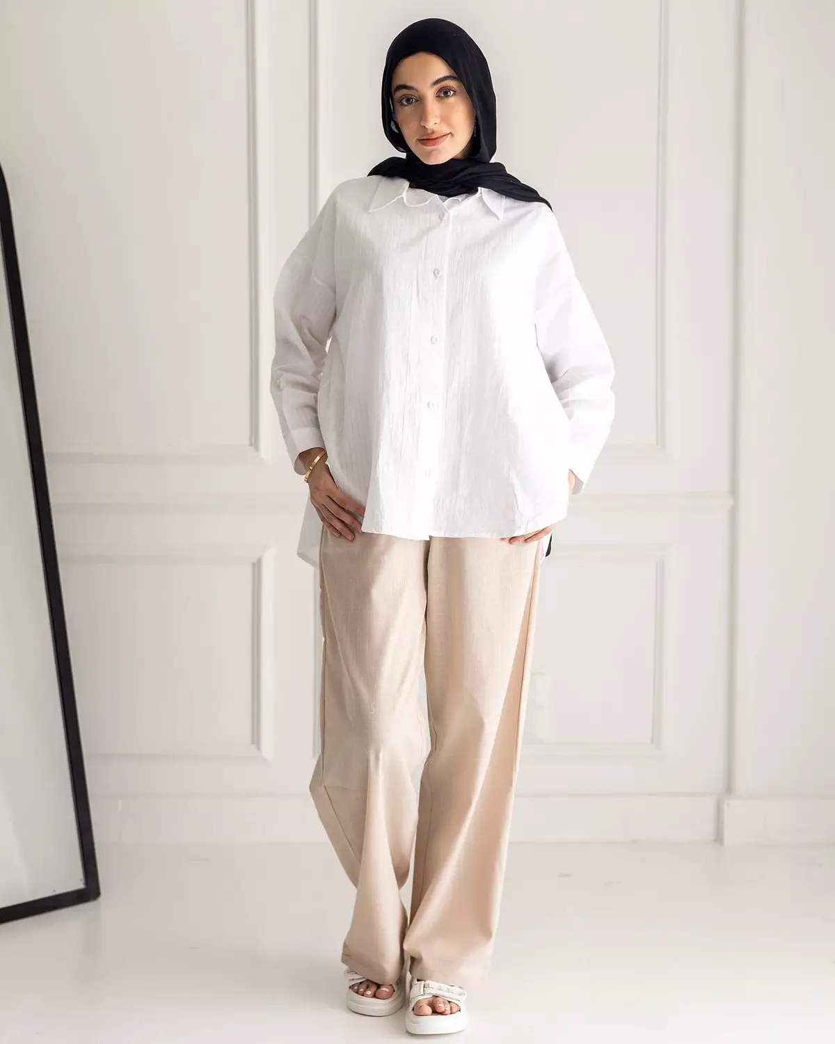 White long basic shirt image