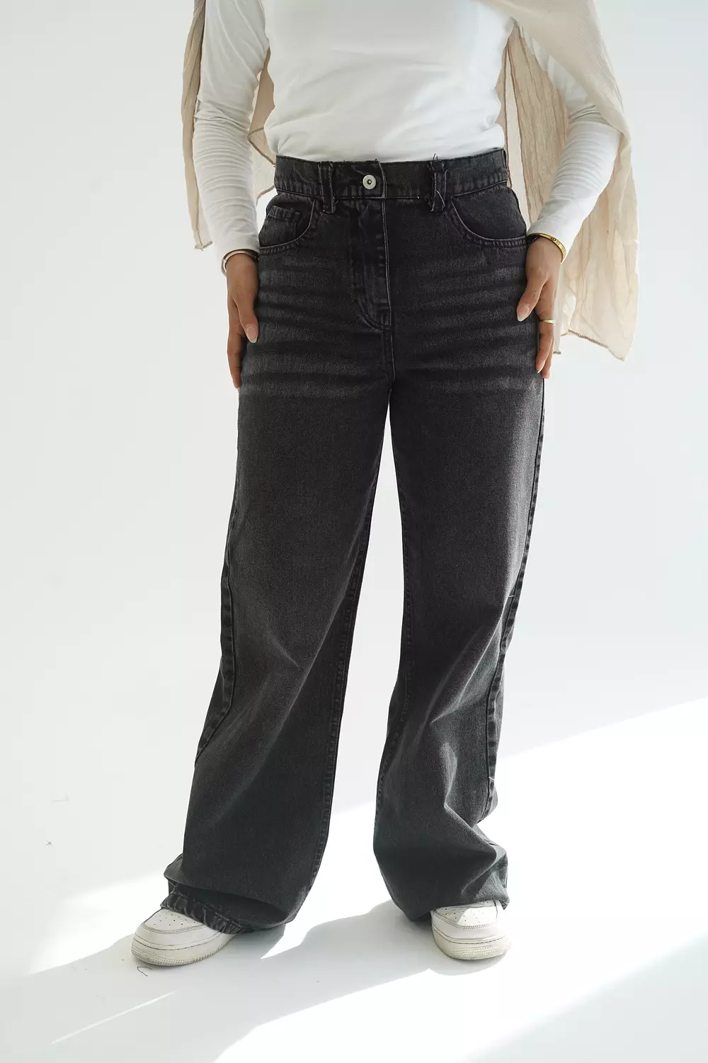 Dark gray denim pent 2