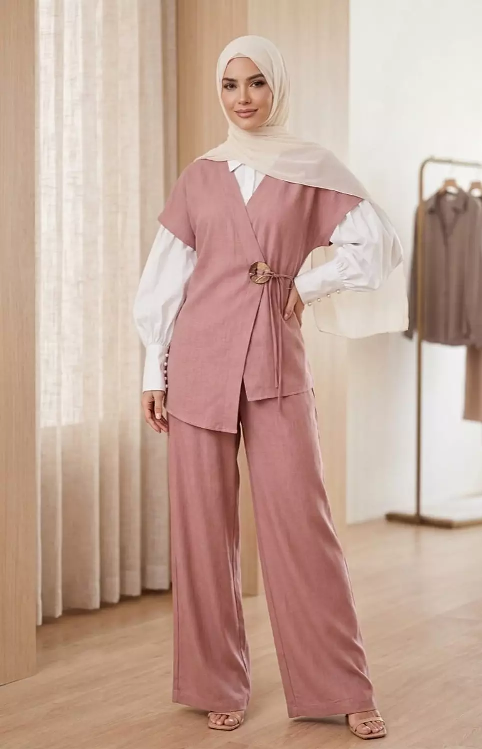 Tenselle button suit 2