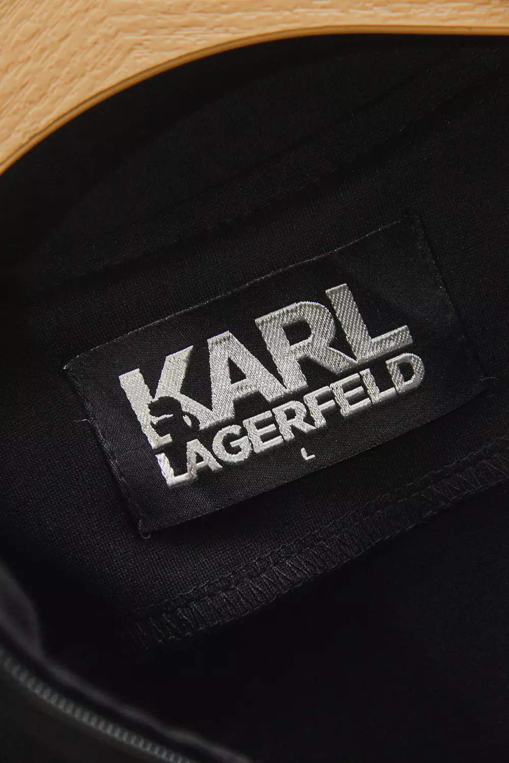 KARL SUIT / 1519 5