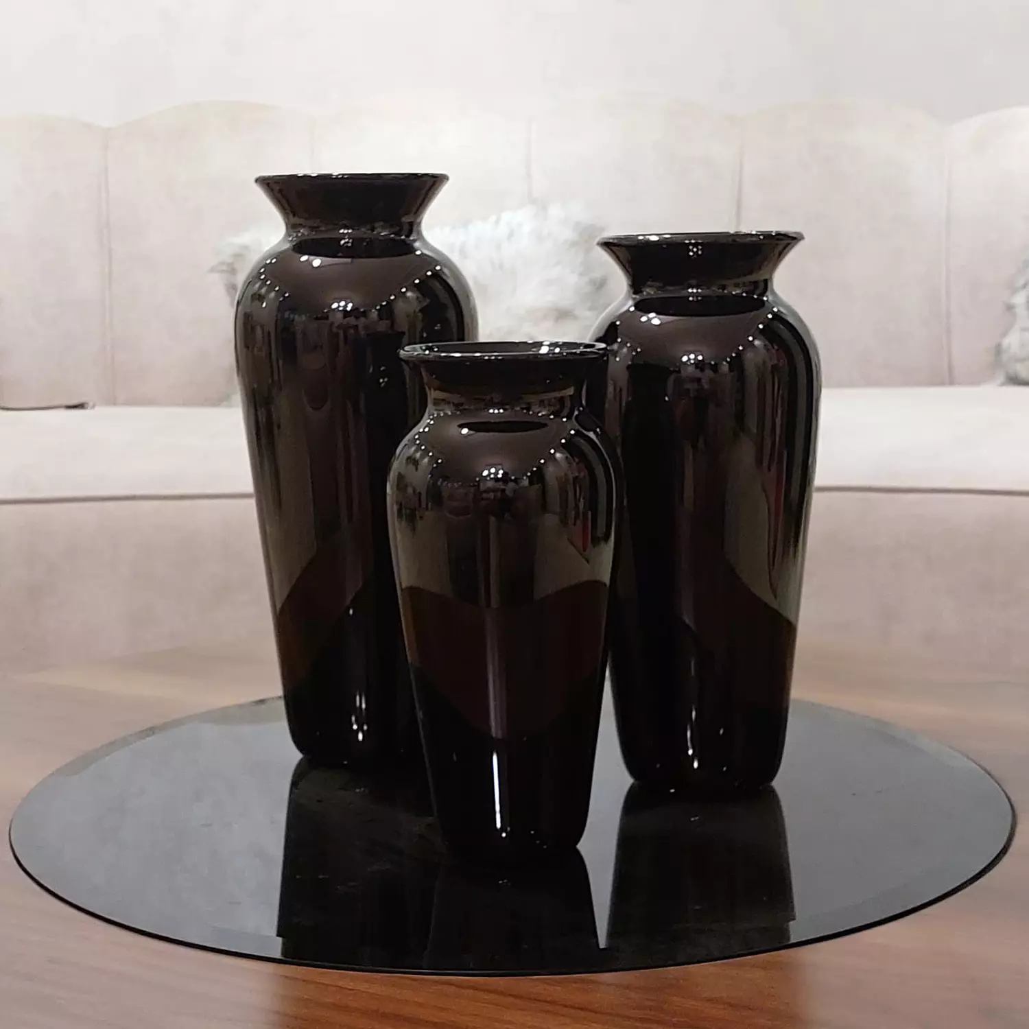 Black Vases image