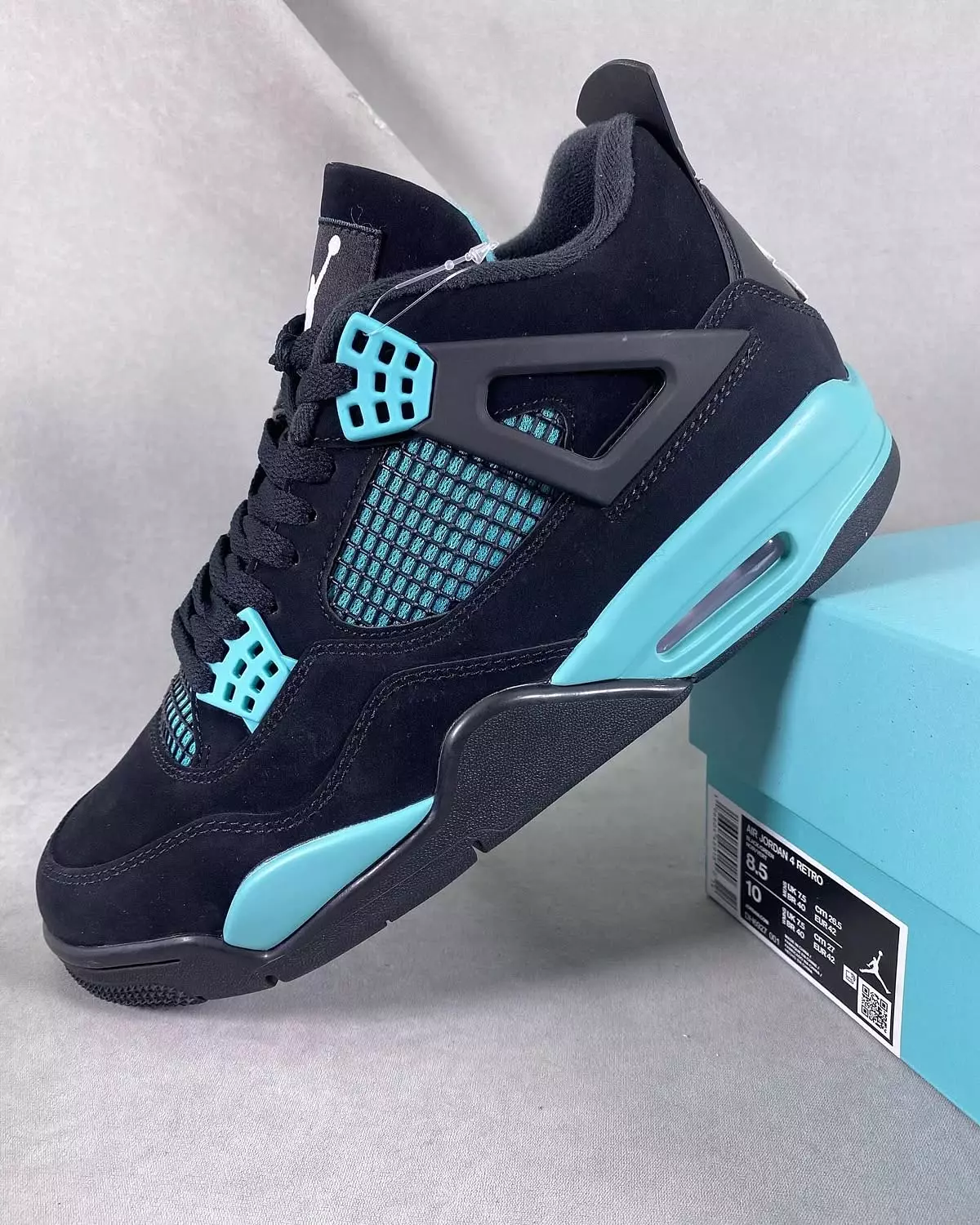 Jordan 4 Tiffany  2