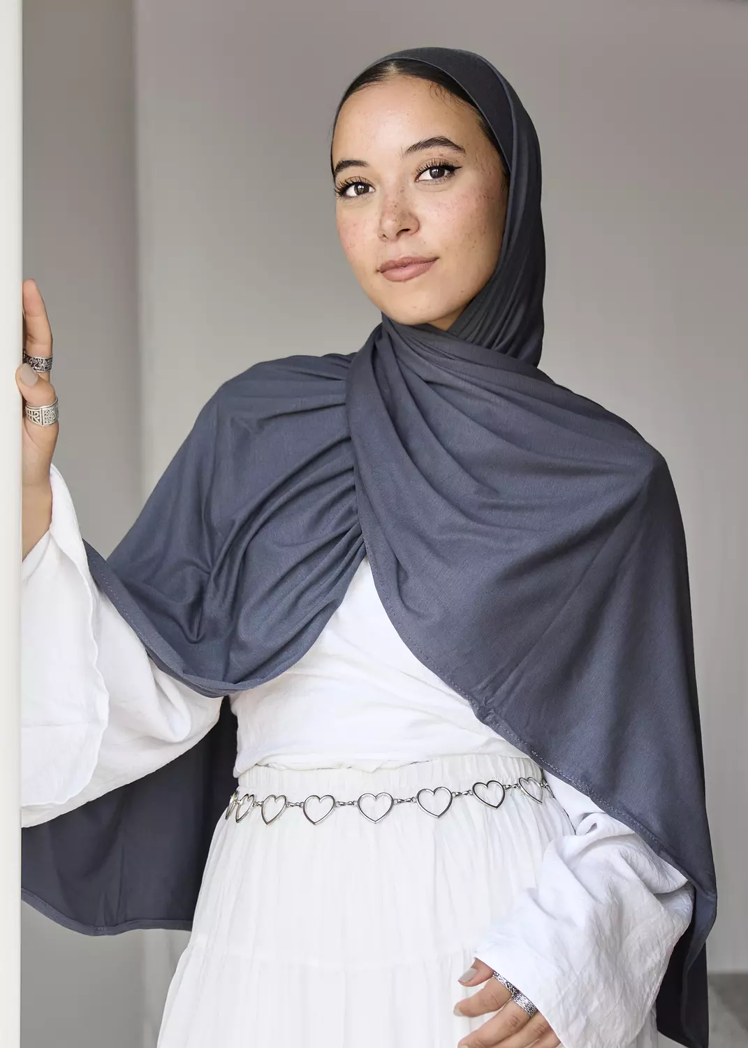 <h4 style="text-align: center"><span style="color: #4D0F2FFF">Jell With Bandana</span></h4>