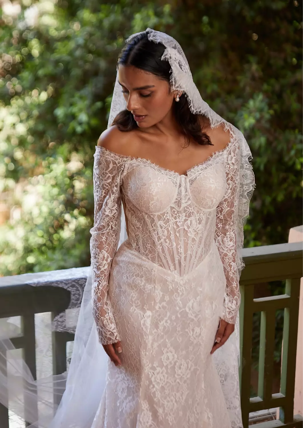 French Lace Veil 1