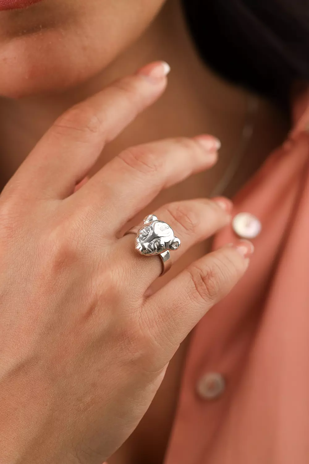 Bastet ring image