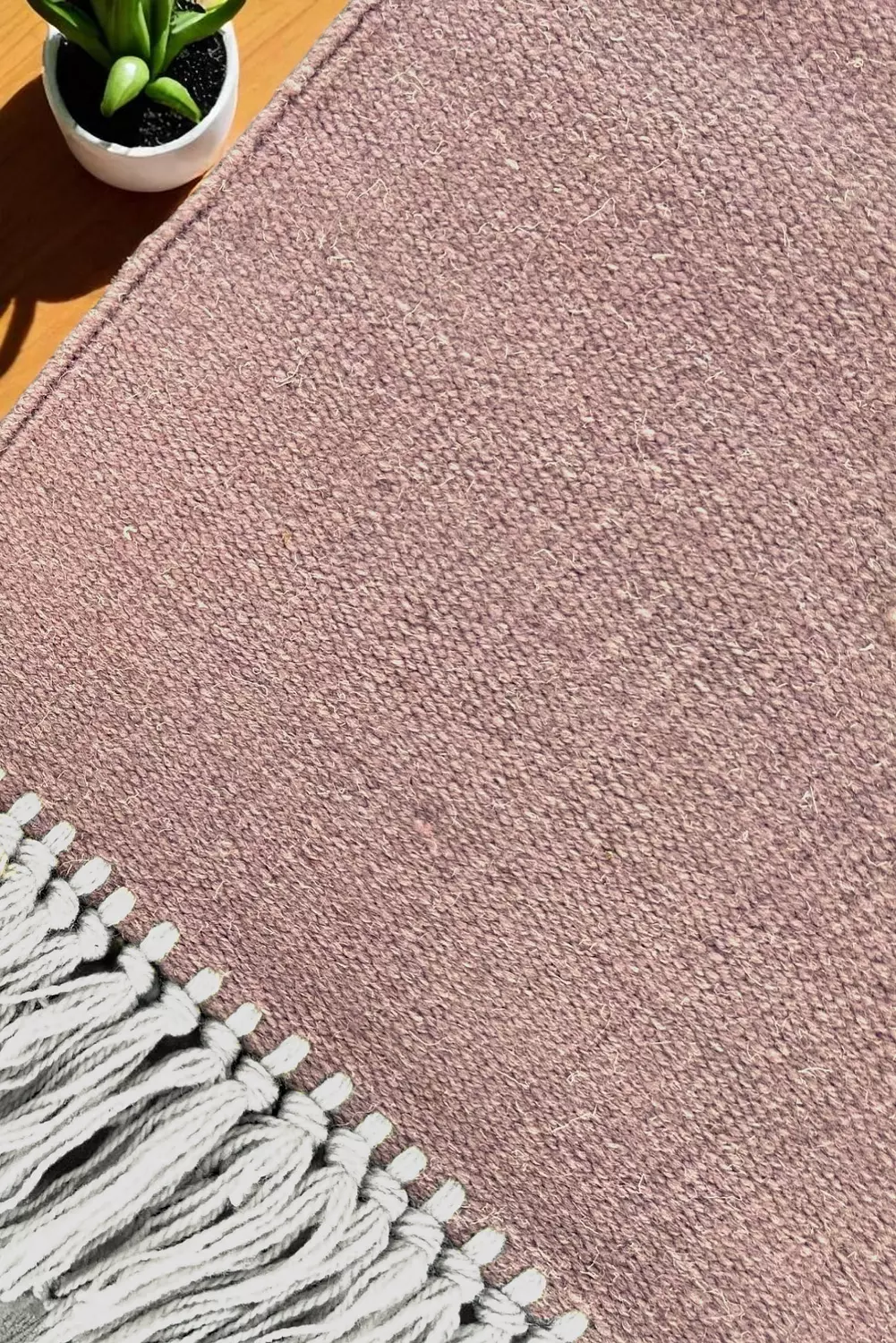Essential ™ Handemade Kilim Rug  2