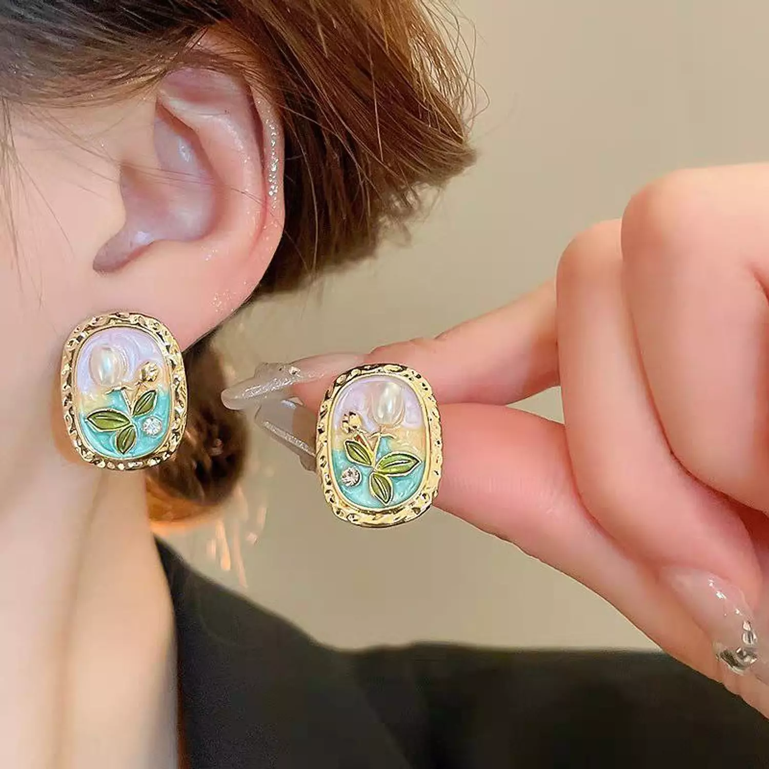 Colored Earring image