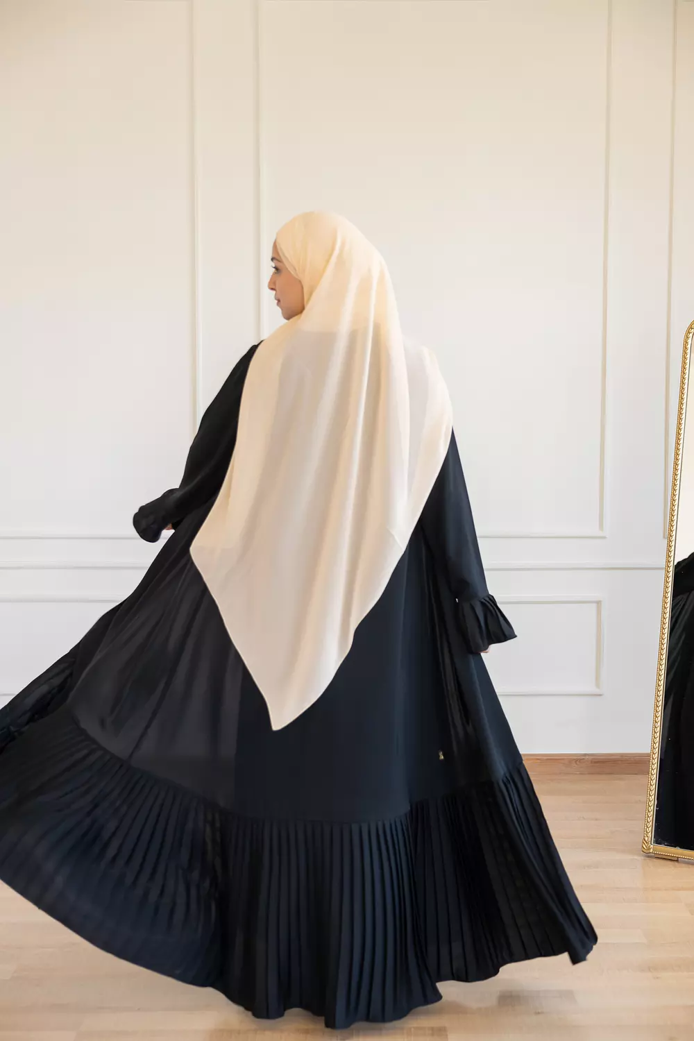 Black Charm Kaftan 043 1