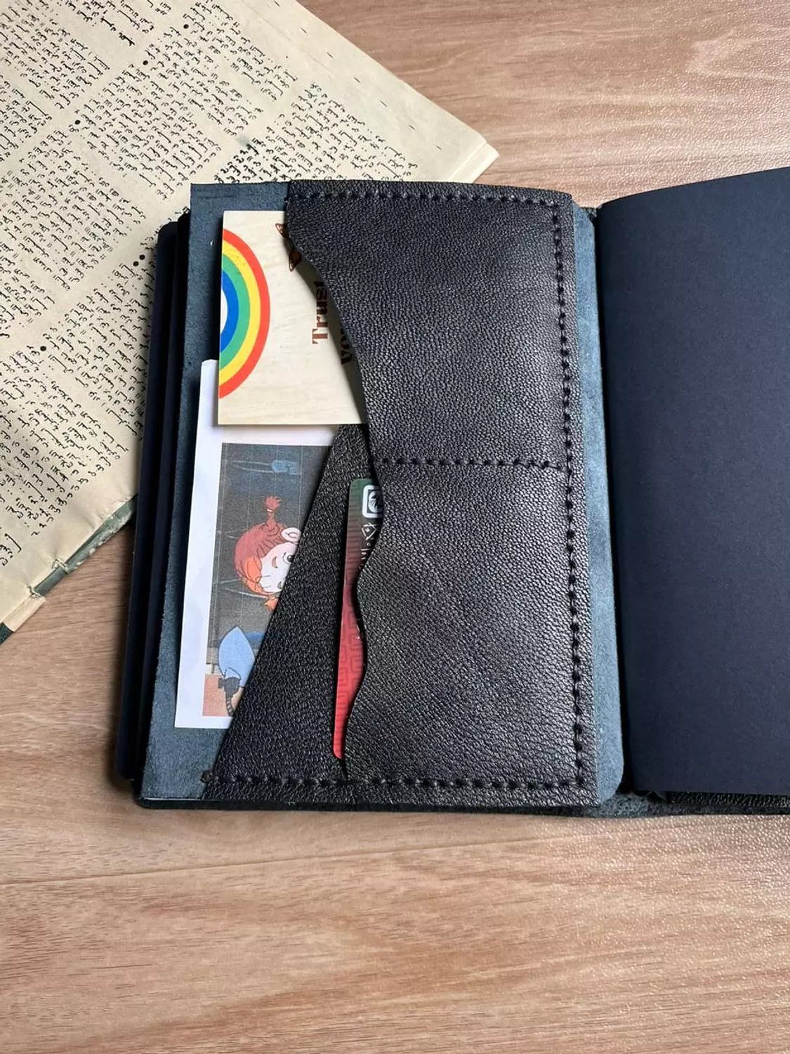 Trifold A5 with removable pockets  2