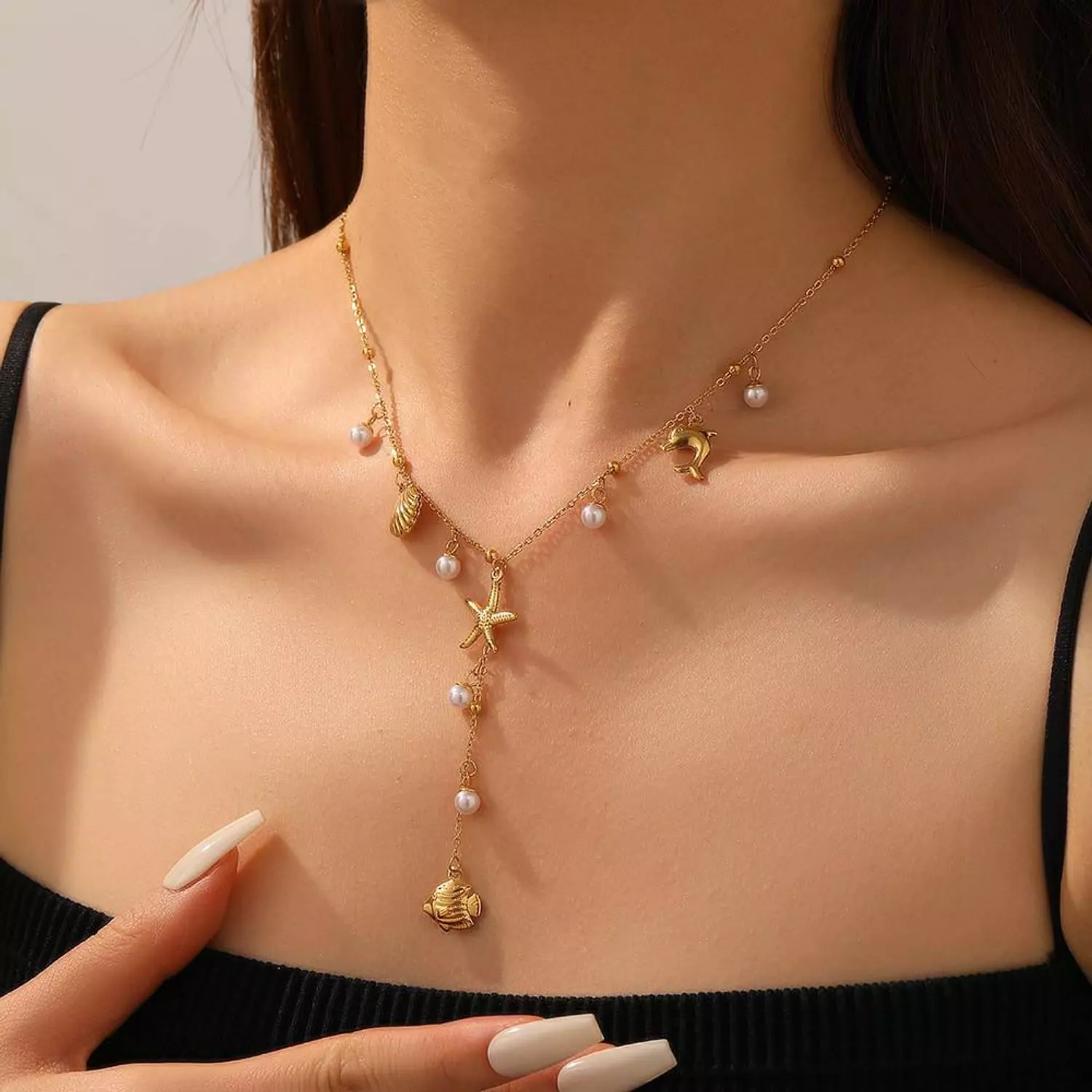 Star's and pearl necklace  image