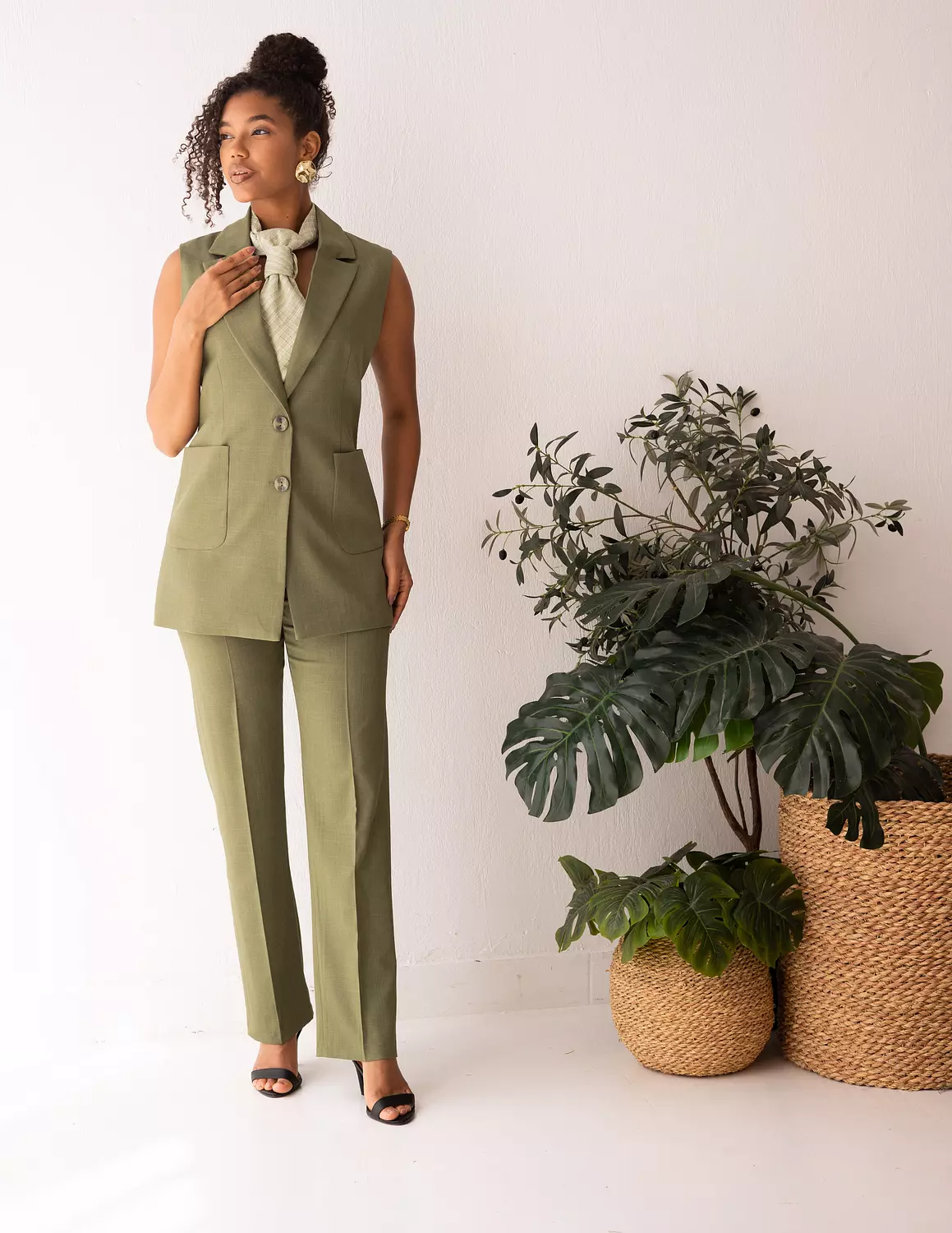 Olive Glamour straight pants  image