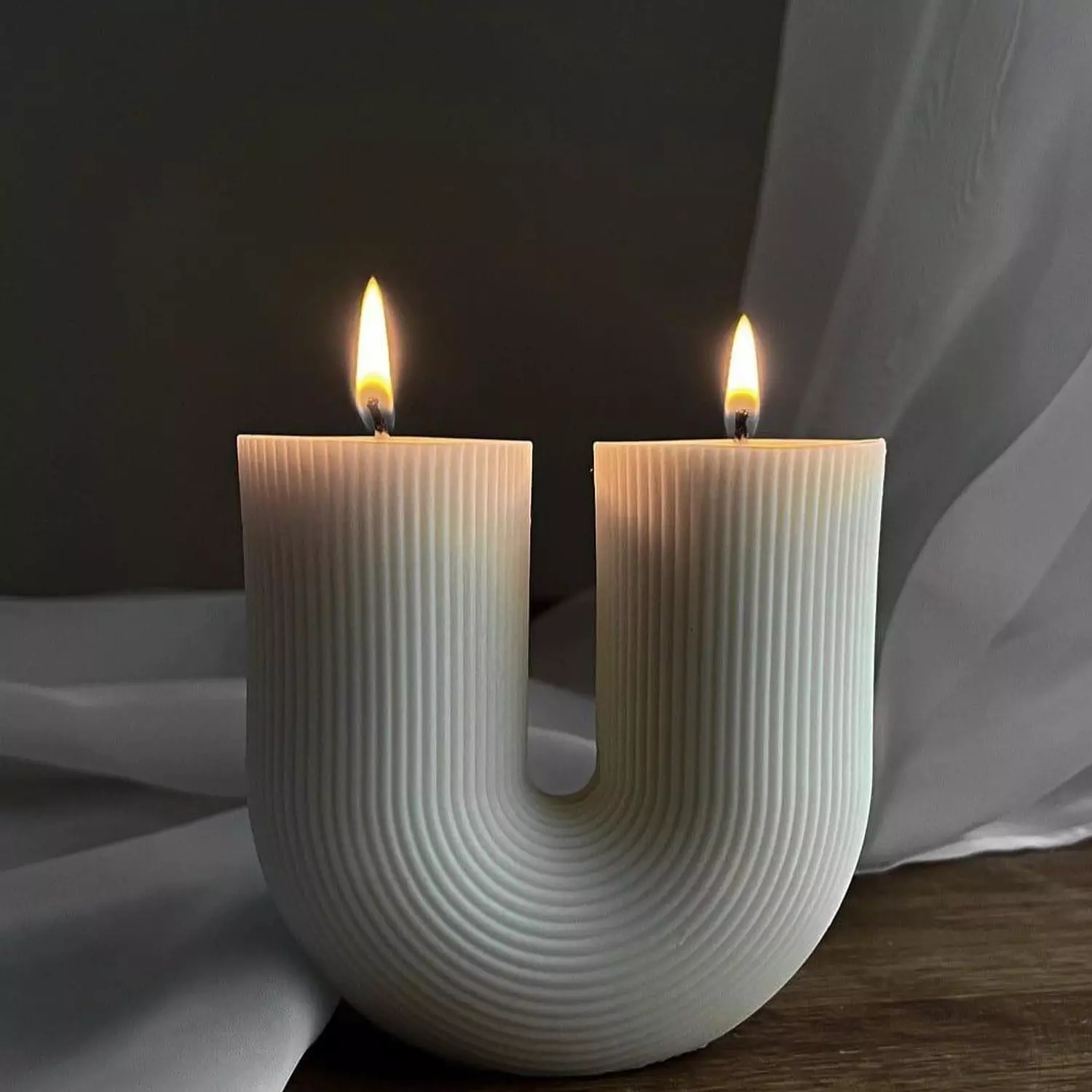 U-Shaped Scented Candle image