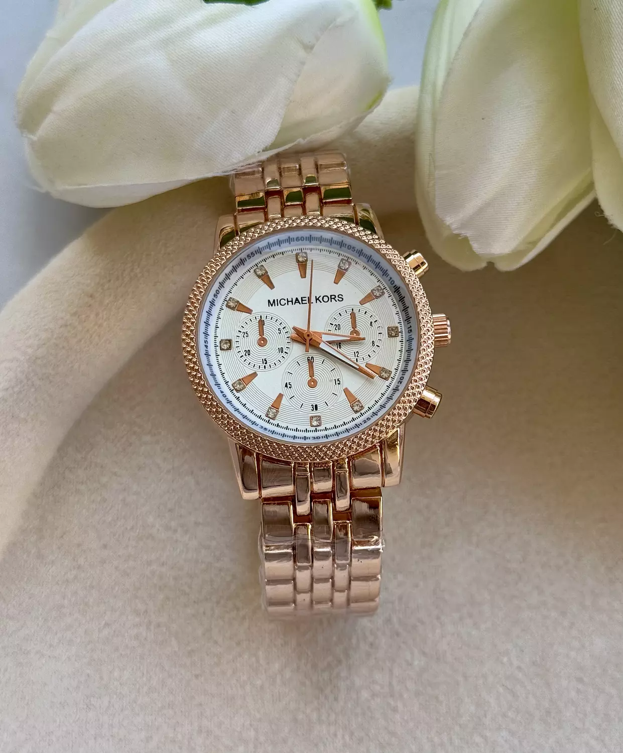 Watch 33 image