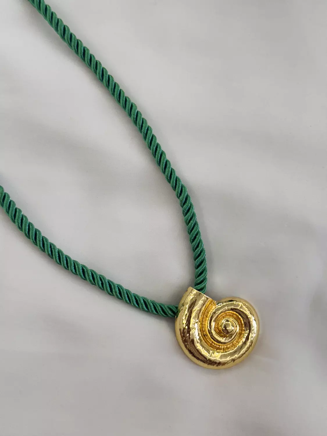 Shell and gold statement Necklace  5