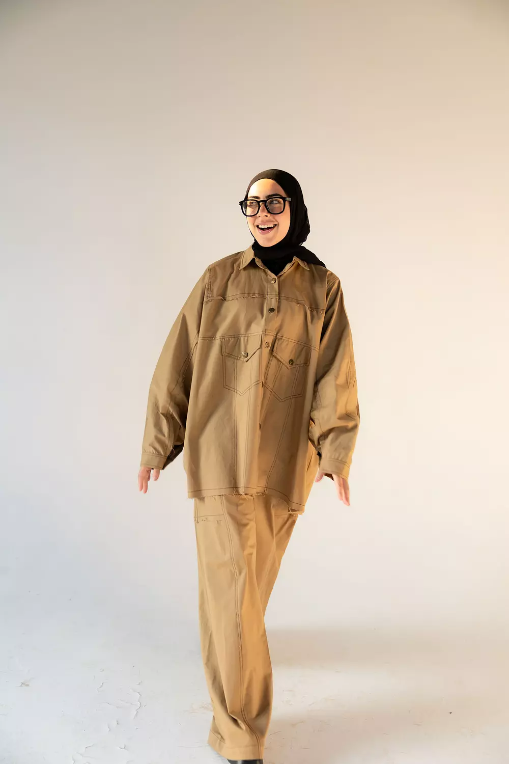 Stitch Set in Beige image