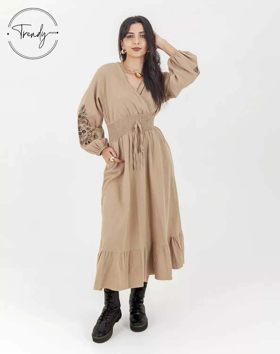 Long Wide Dress 4