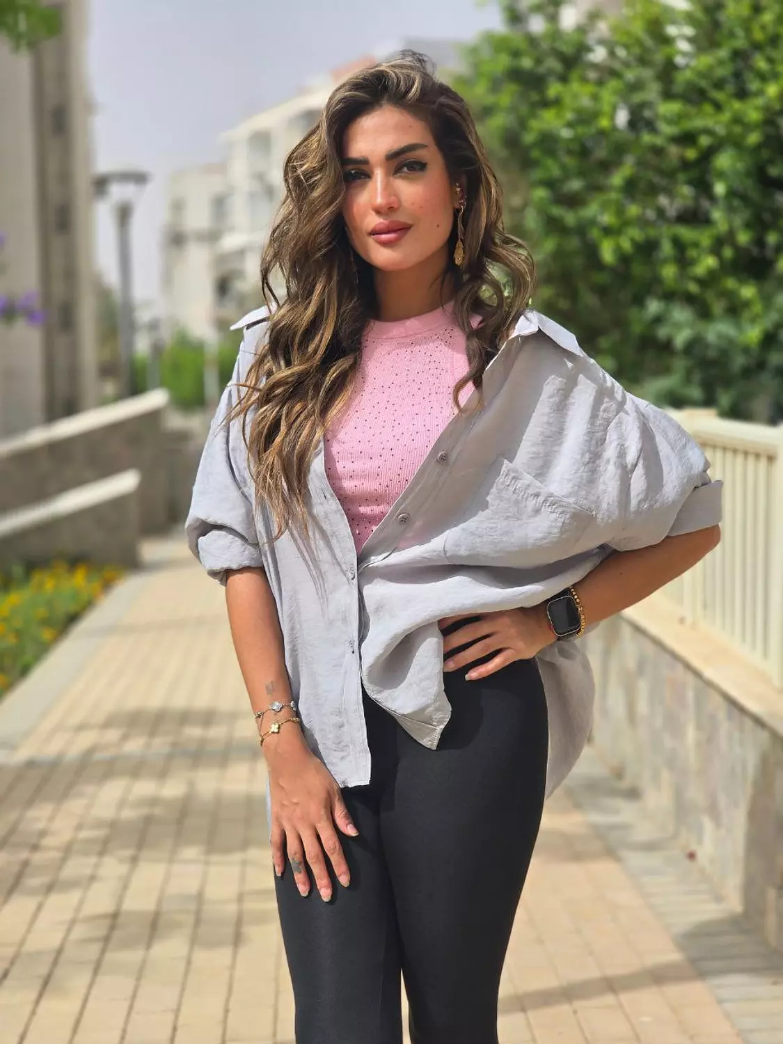 Light grey basic shirt image