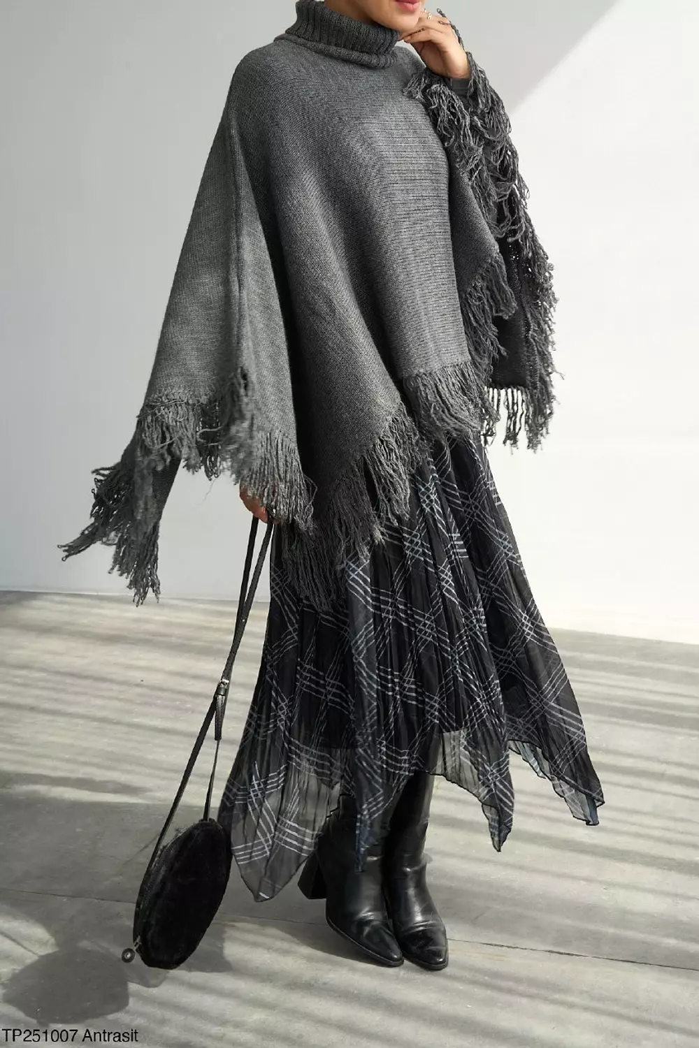 Grey Poncho High Neck With Fringes  5