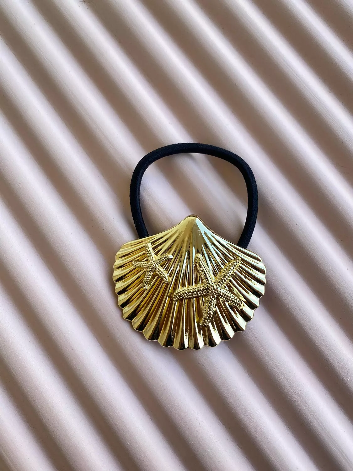 Seashell hair accessories 3