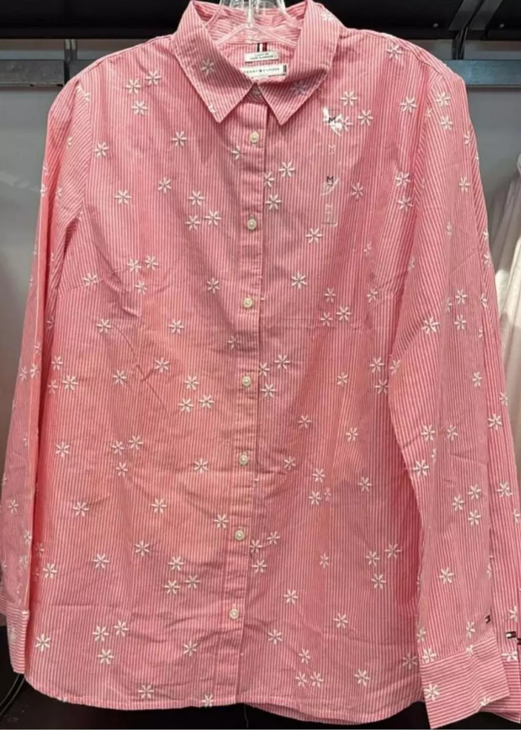 Tommy hilfiger pink with white flowers blouse  image