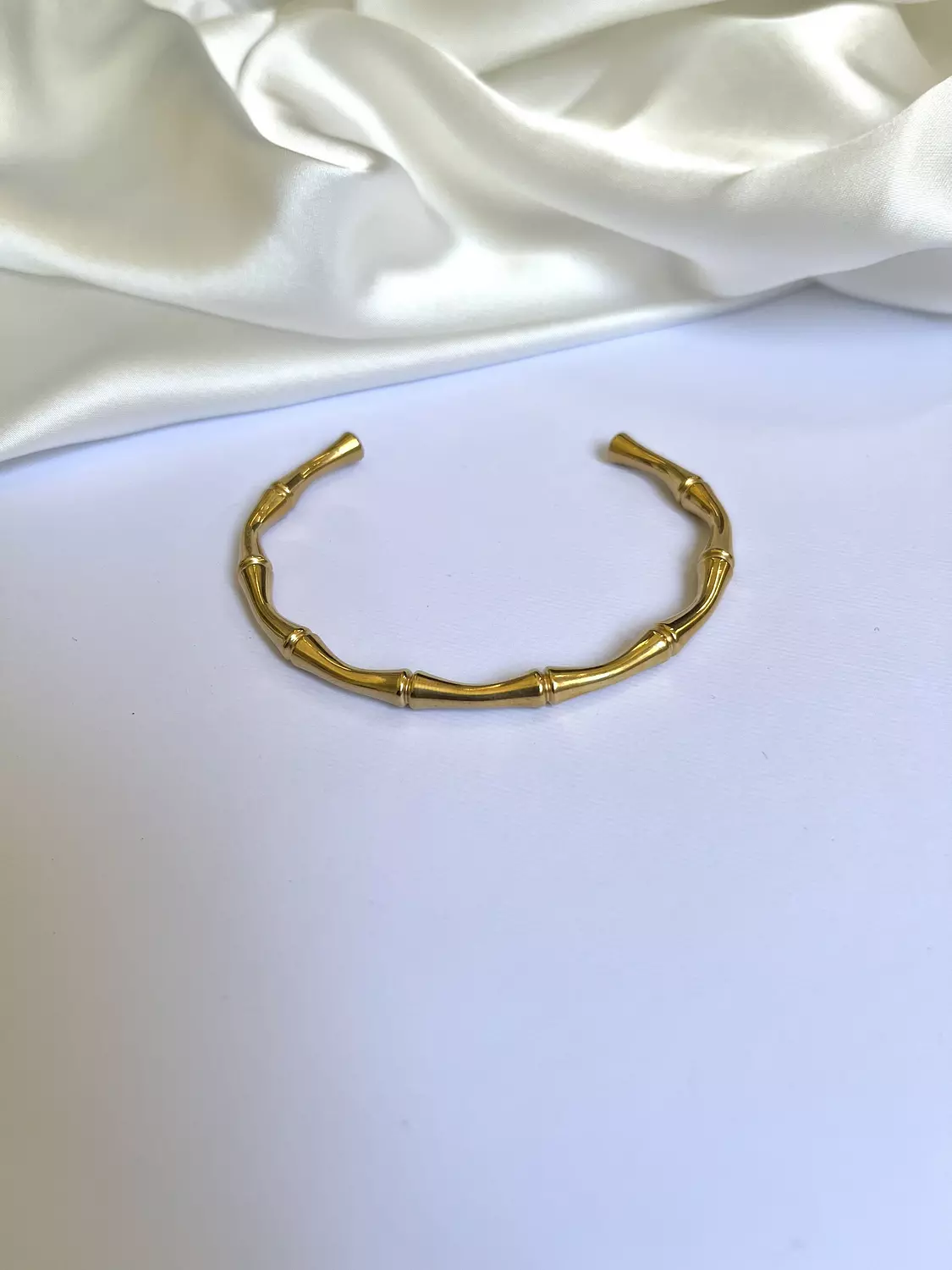 Bone bangle 1