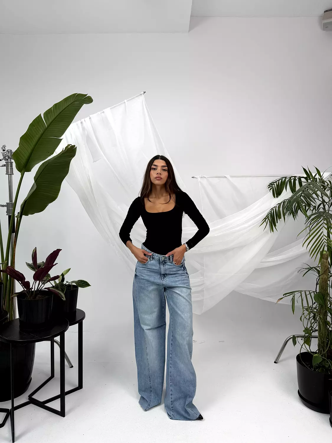 Side seam wide leg 10