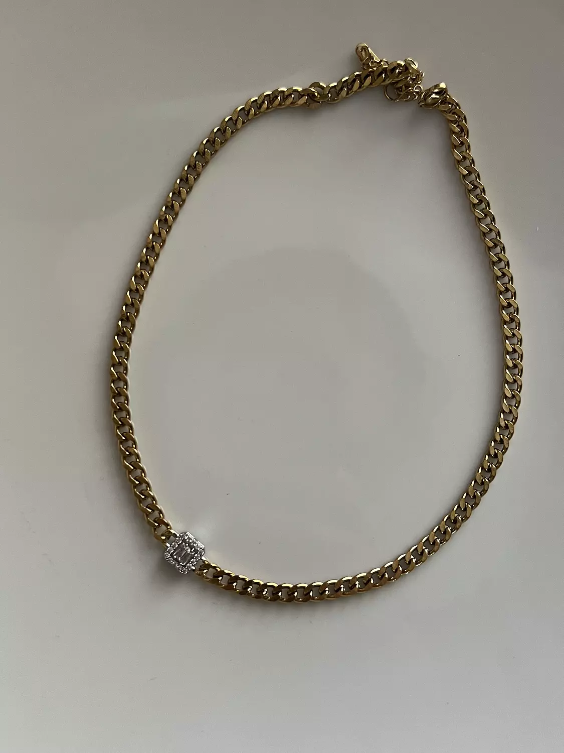 Magical Square collier hover image