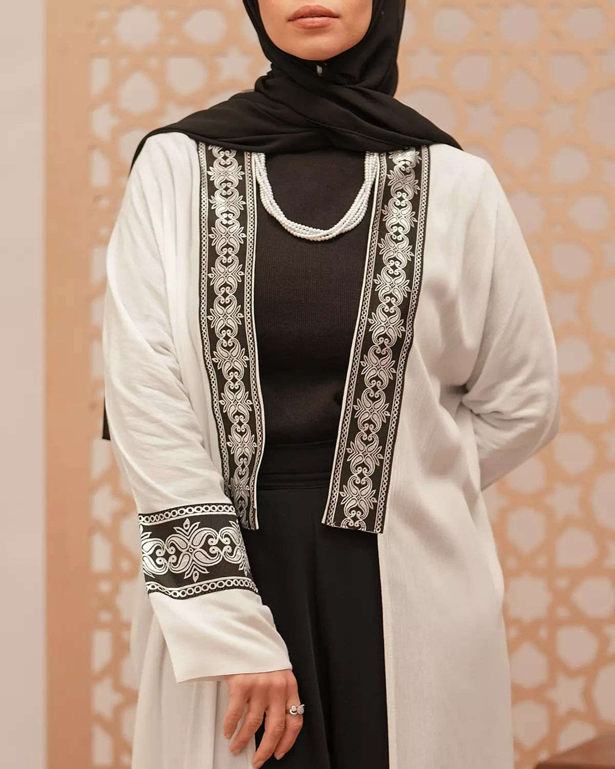 Fadela Cardigan 3