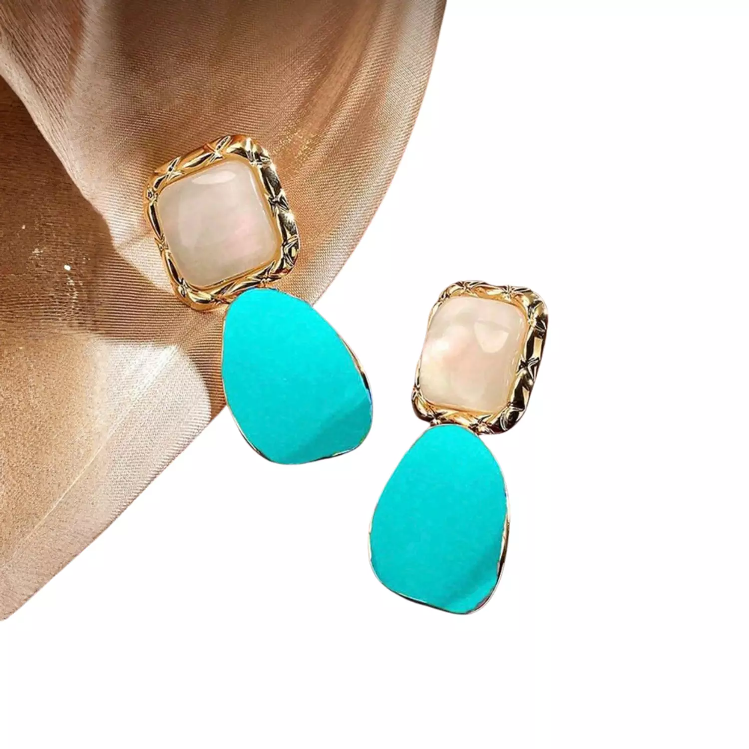 Assymetrical Turquoise Retro Square Earrings 1
