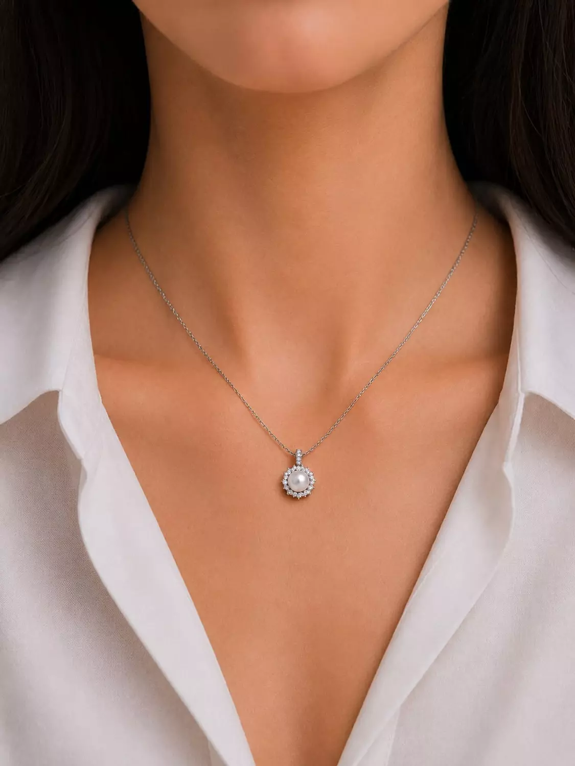 Silver Necklace Pearl image