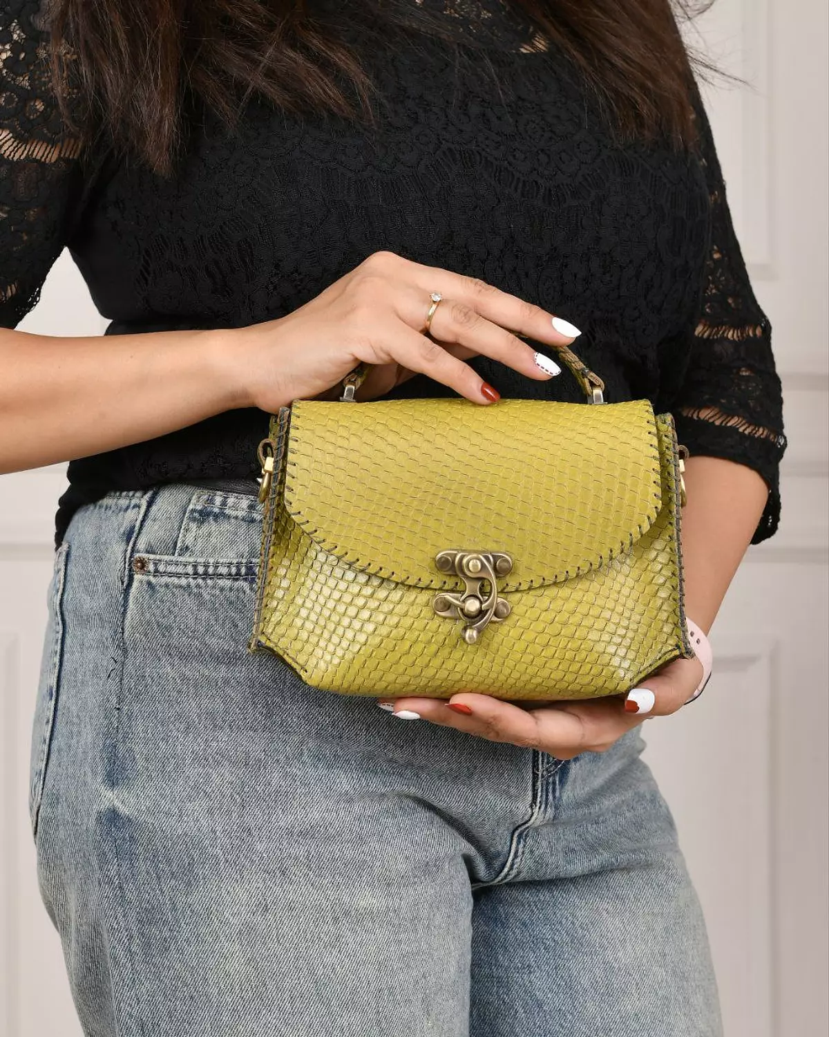 small lemon bag hover image