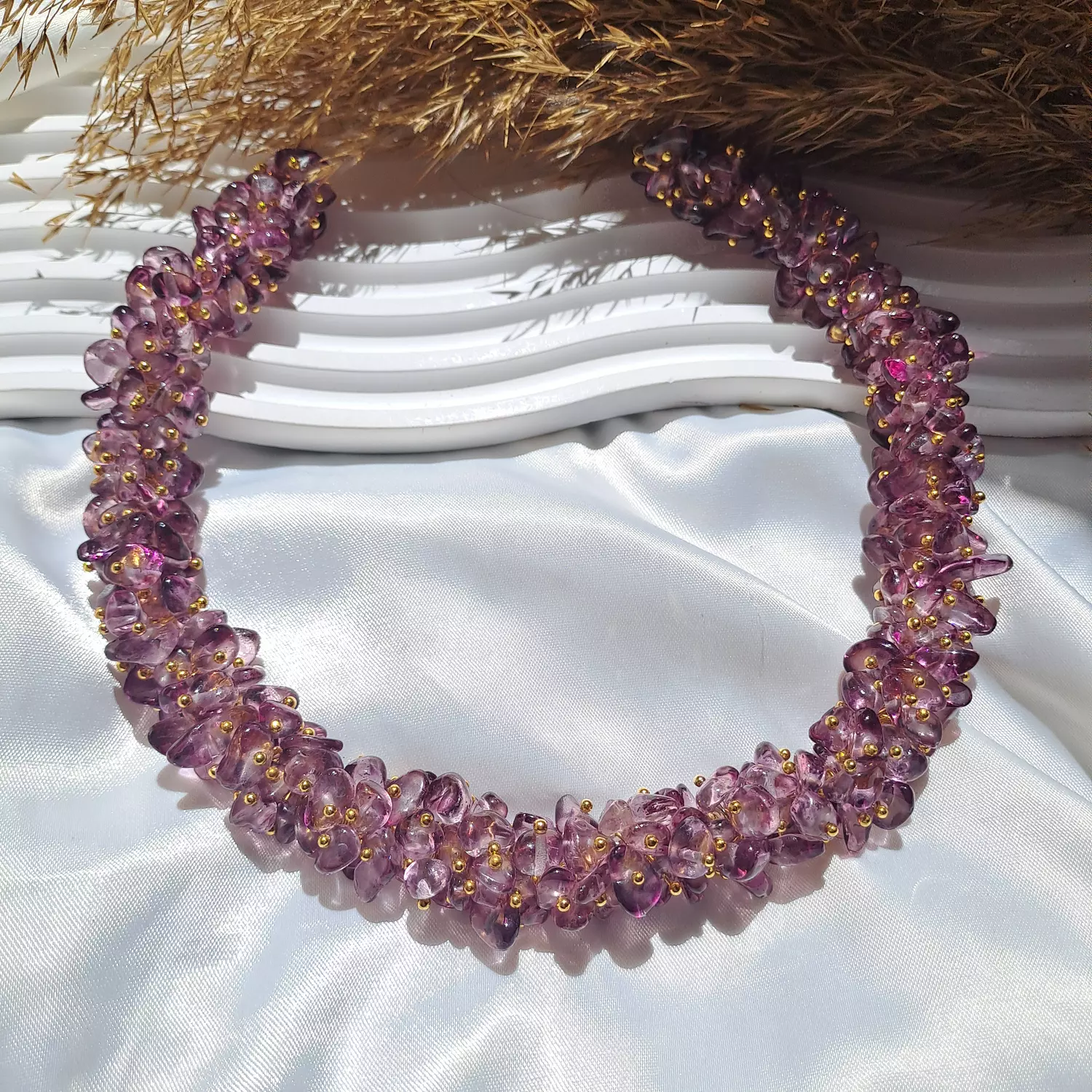 Dewberry bloom necklace image