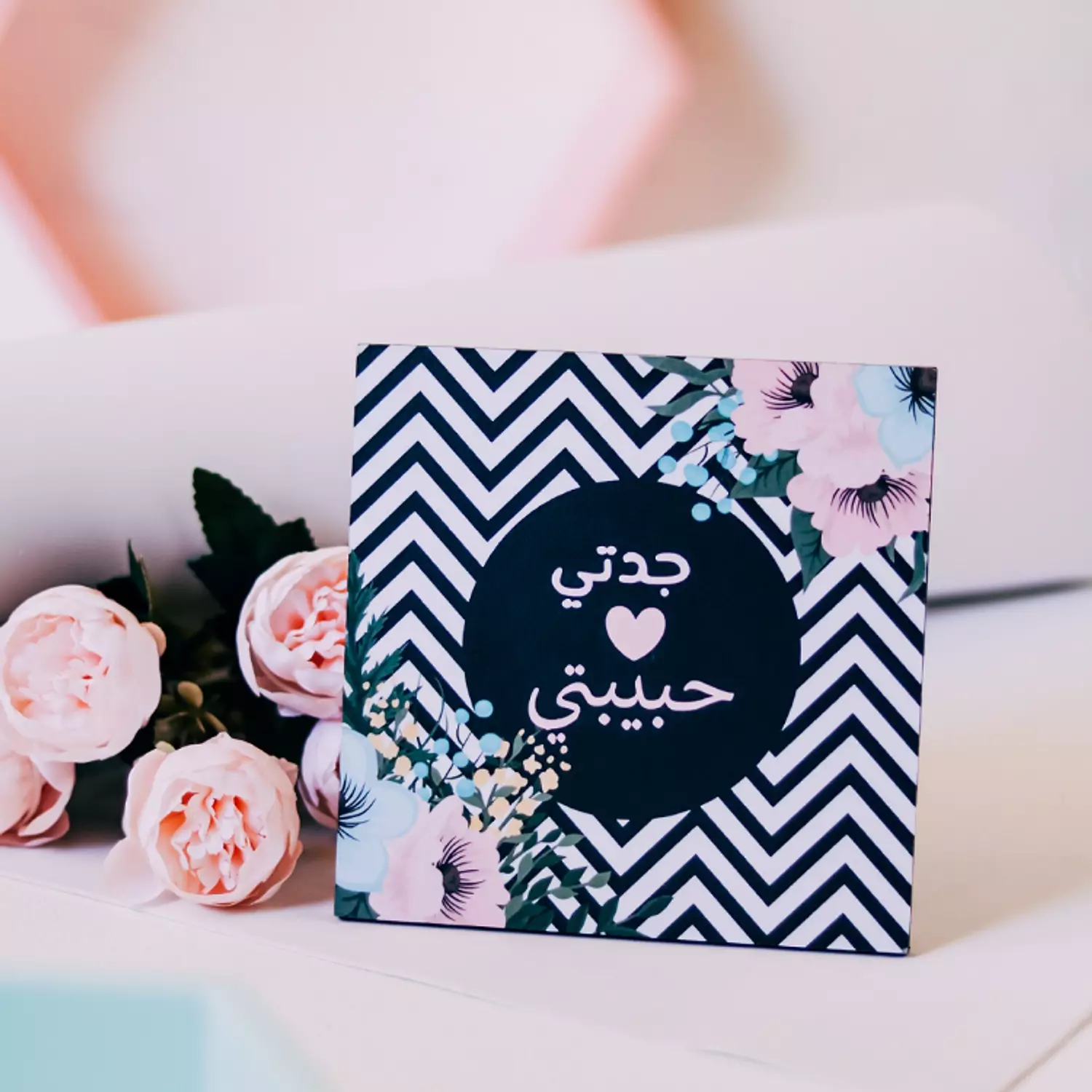 فريم خشبي image