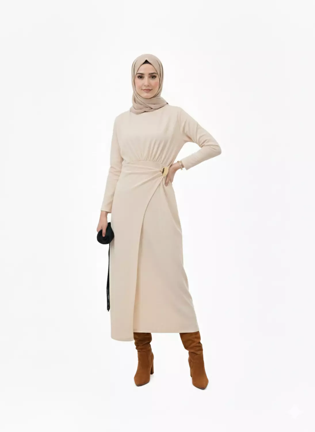 <p style="text-align: center"><strong>Dresses</strong></p>