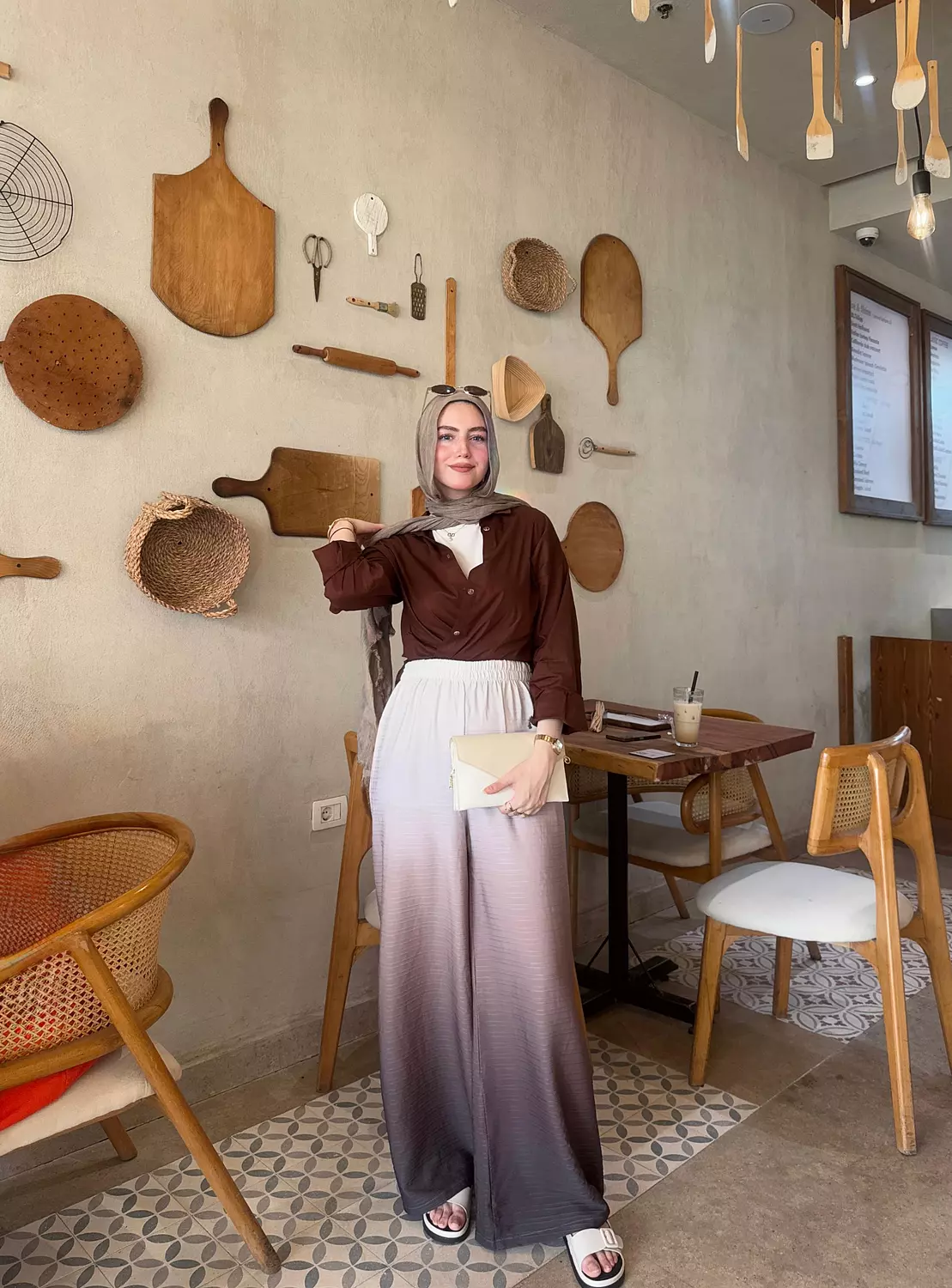 Daily Chic hover image