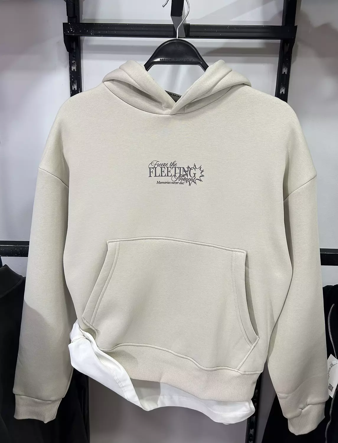 FEELING BERSHKA HOODIE 5