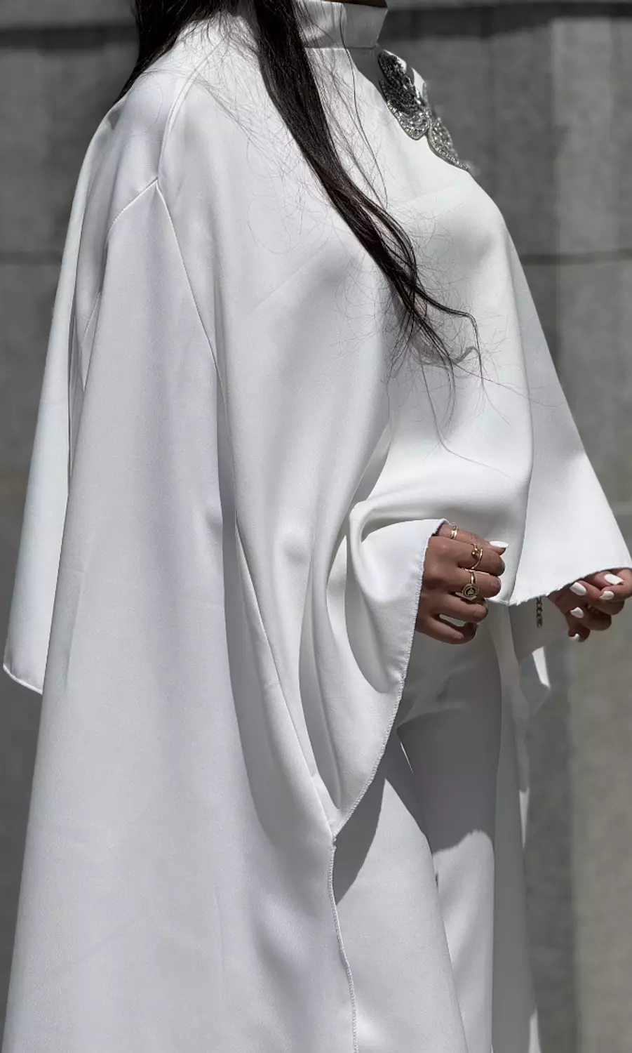 CAPE SUIT 4