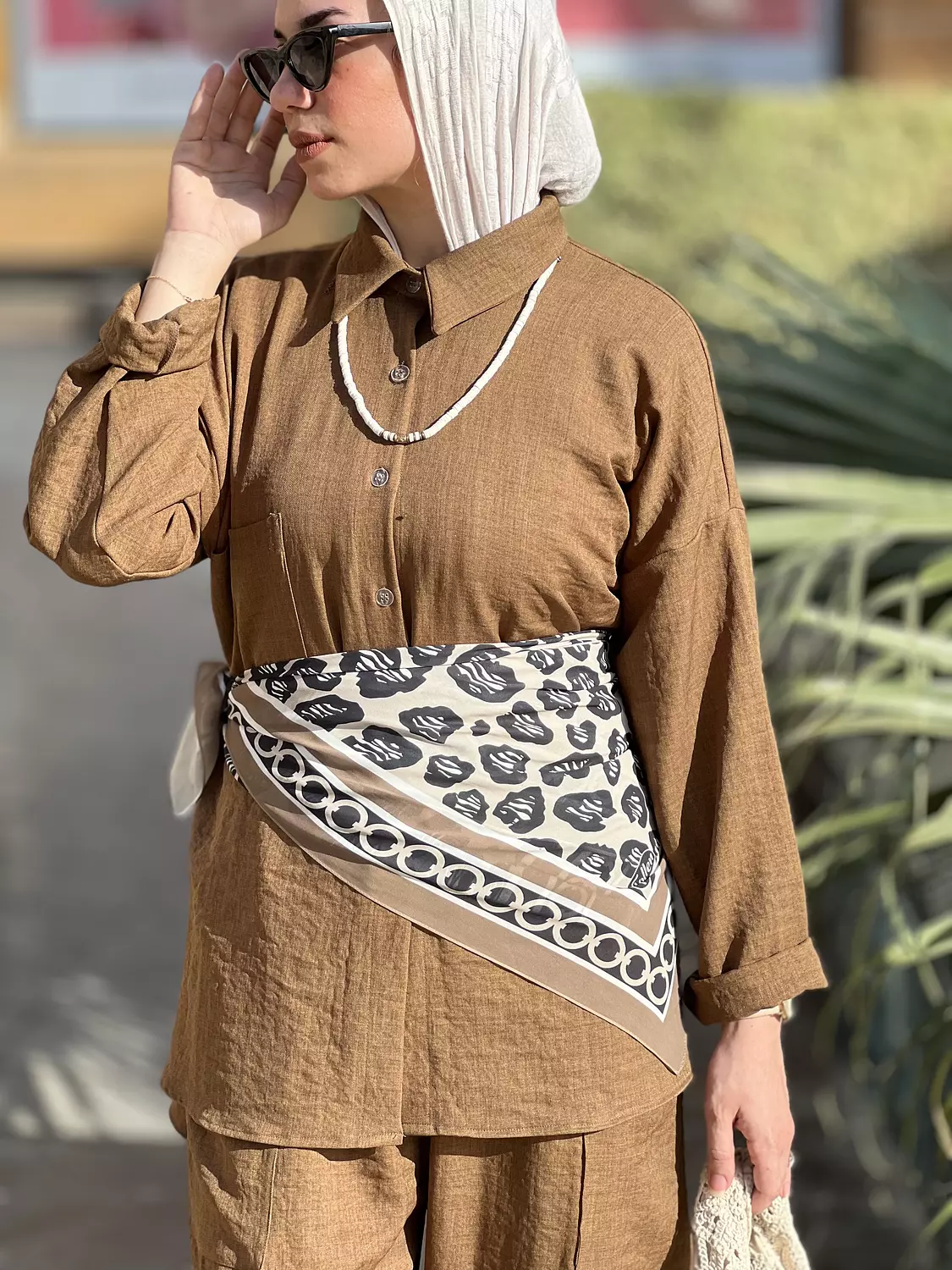 Farha Linen Set hover image