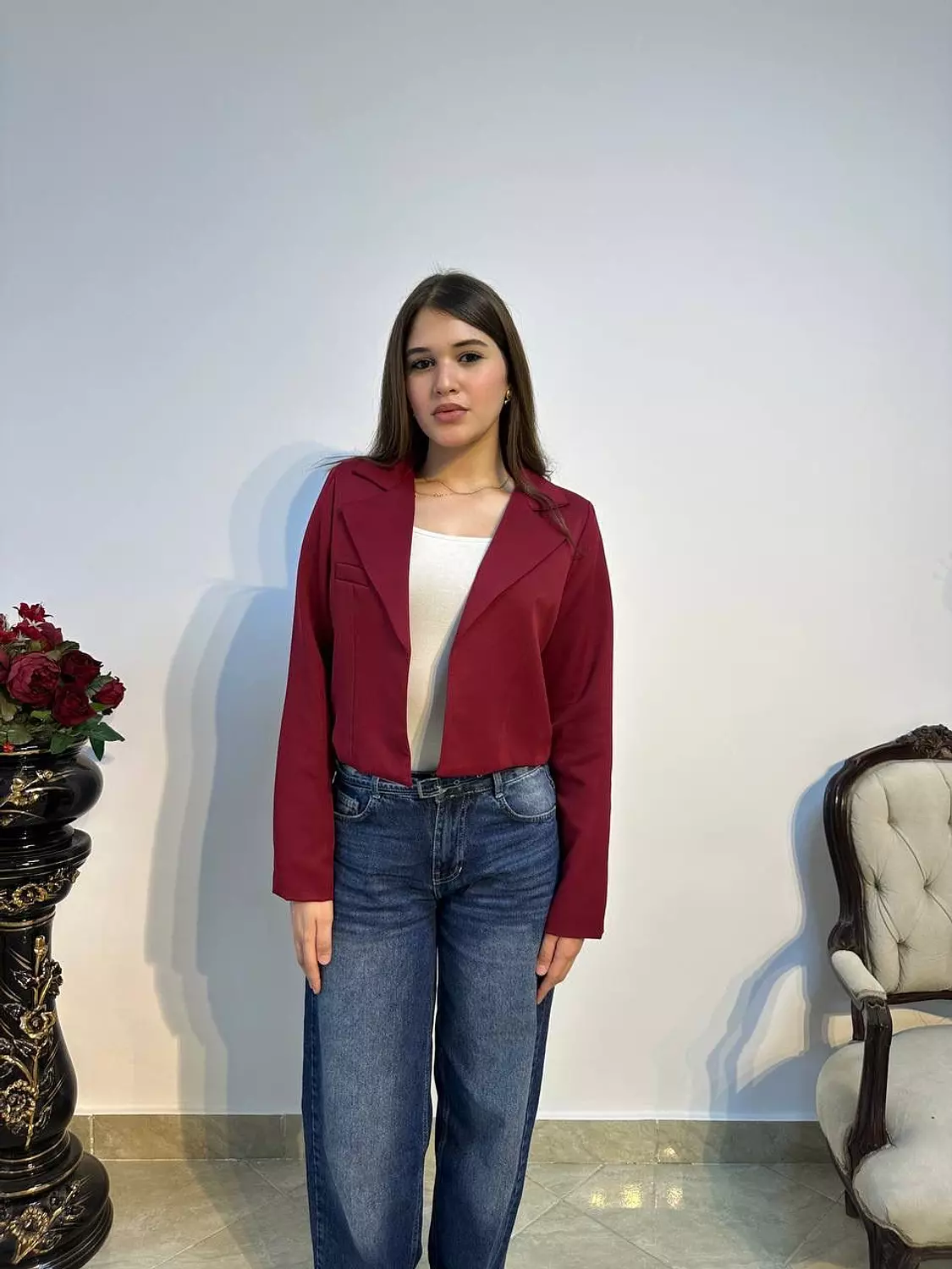 Cropped Rosaline Blazer – Boxy Fit with Notched Lapels & Lining 11