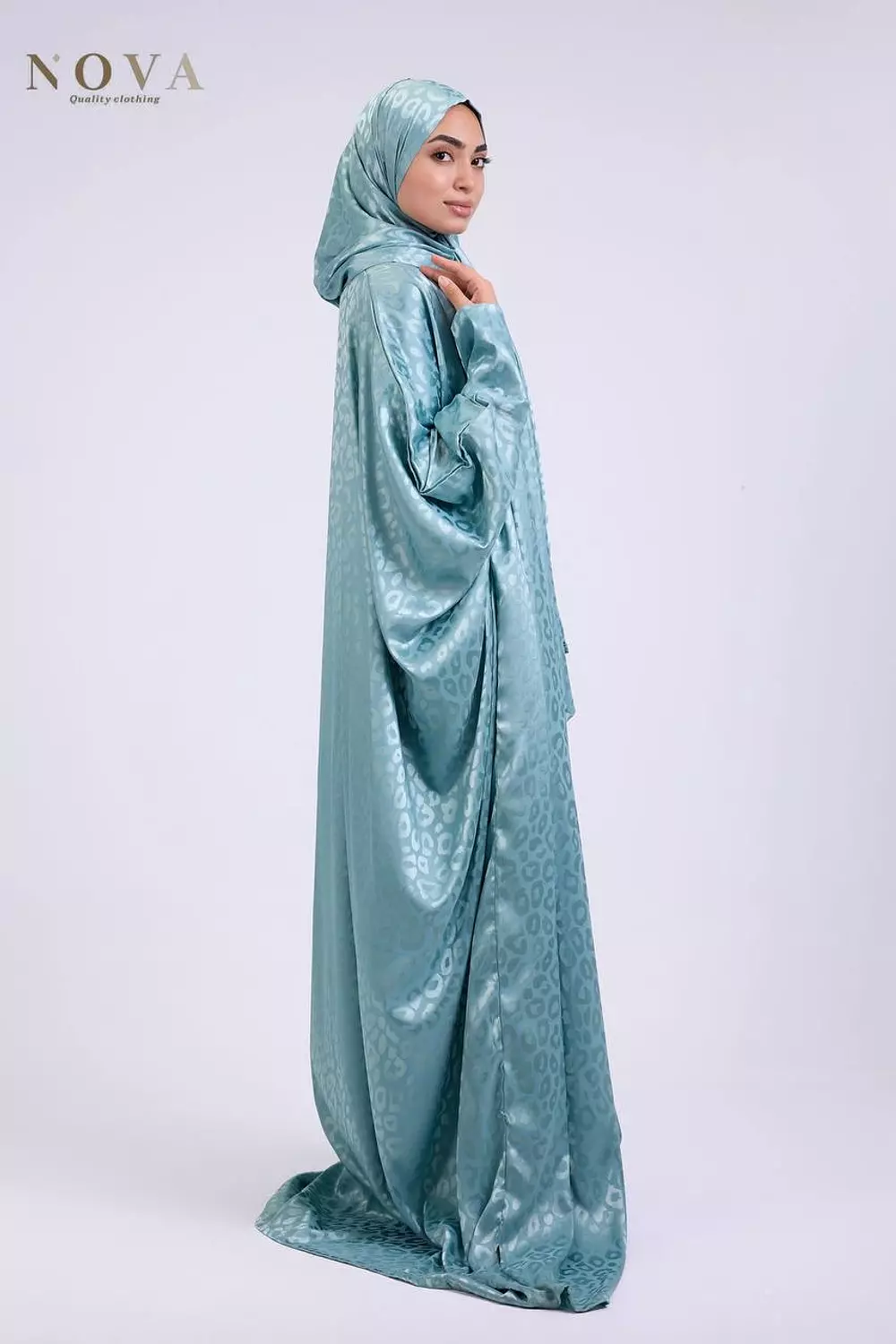 Mint green butterfly Jacquard 2