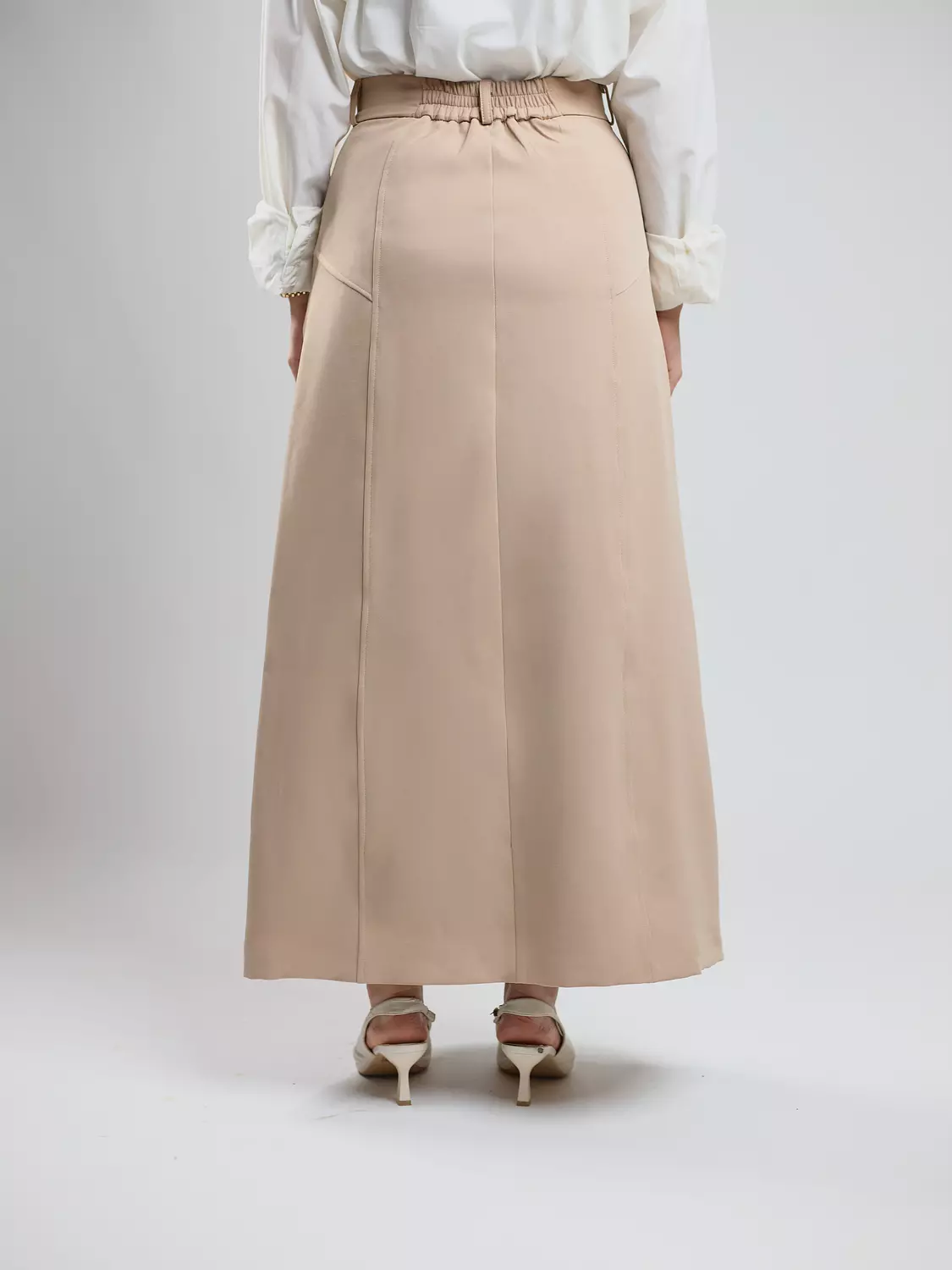 BIEGE OG SKIRT  3