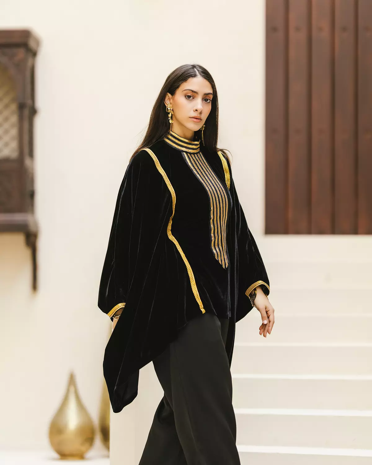 Black velvet poncho 2