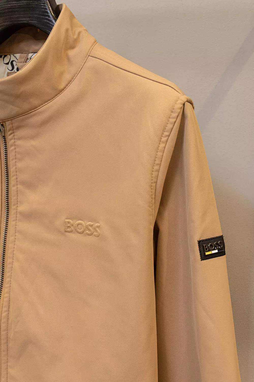 HUGO BOSS JACKET \ 1716 3
