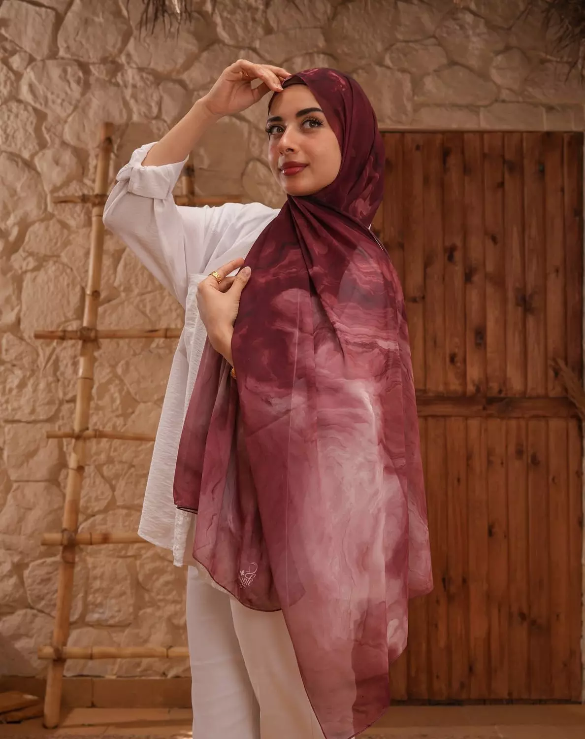 Maroon marble in modal image