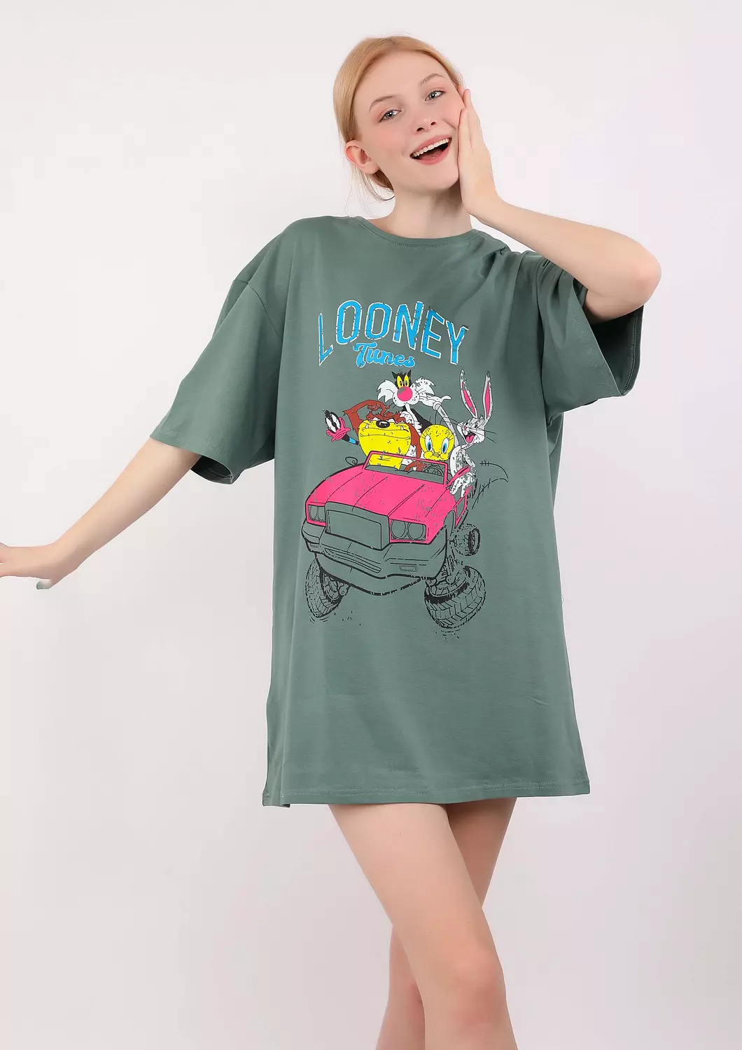 S721 LOONEY TOONS NIGHTSHIRT 3
