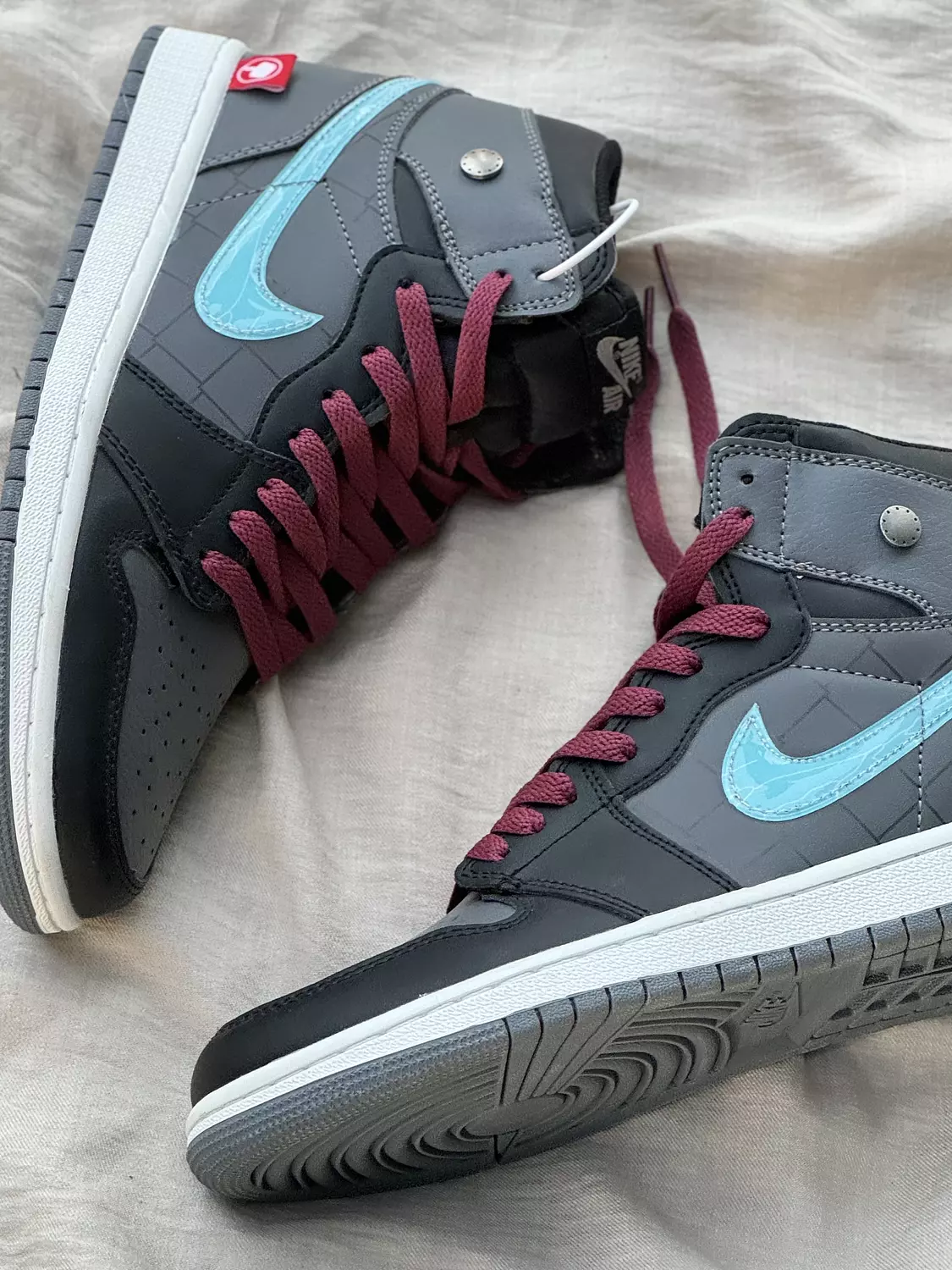 Nike Air Jordan 1 X Avangers Thor  4