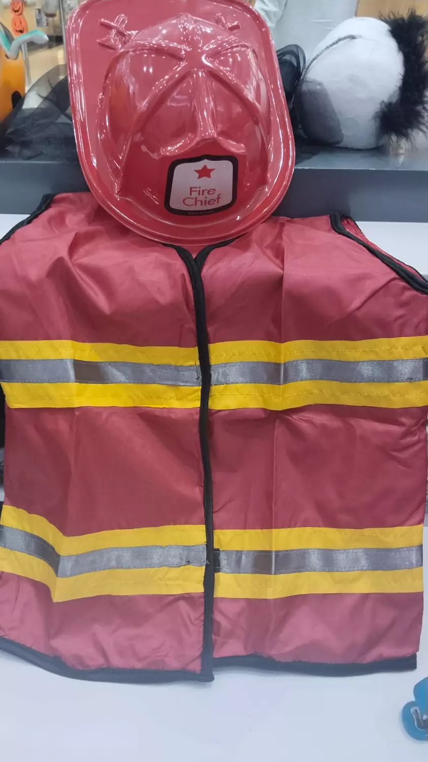 Fire vest + light helmet image
