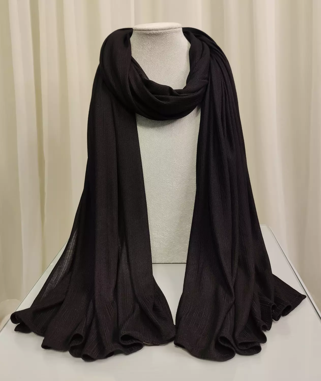 Scarf-Tender-Black