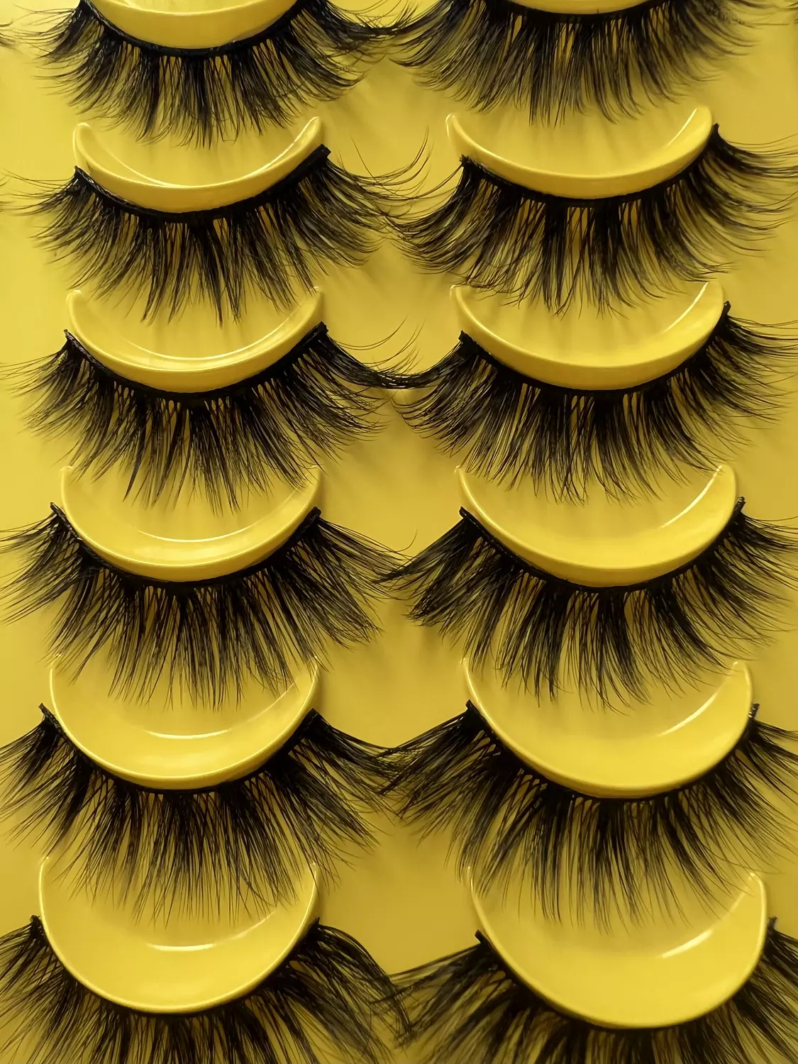 Shein Volumized Lashes - 20 Pairs  1